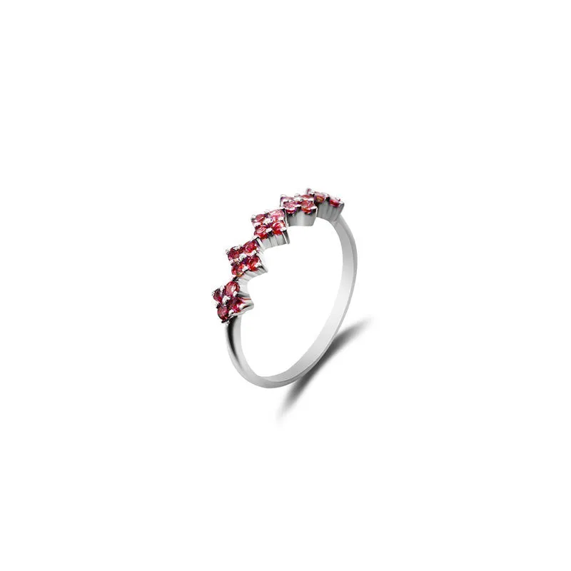 18k Gold Square Pattern Ruby Ring