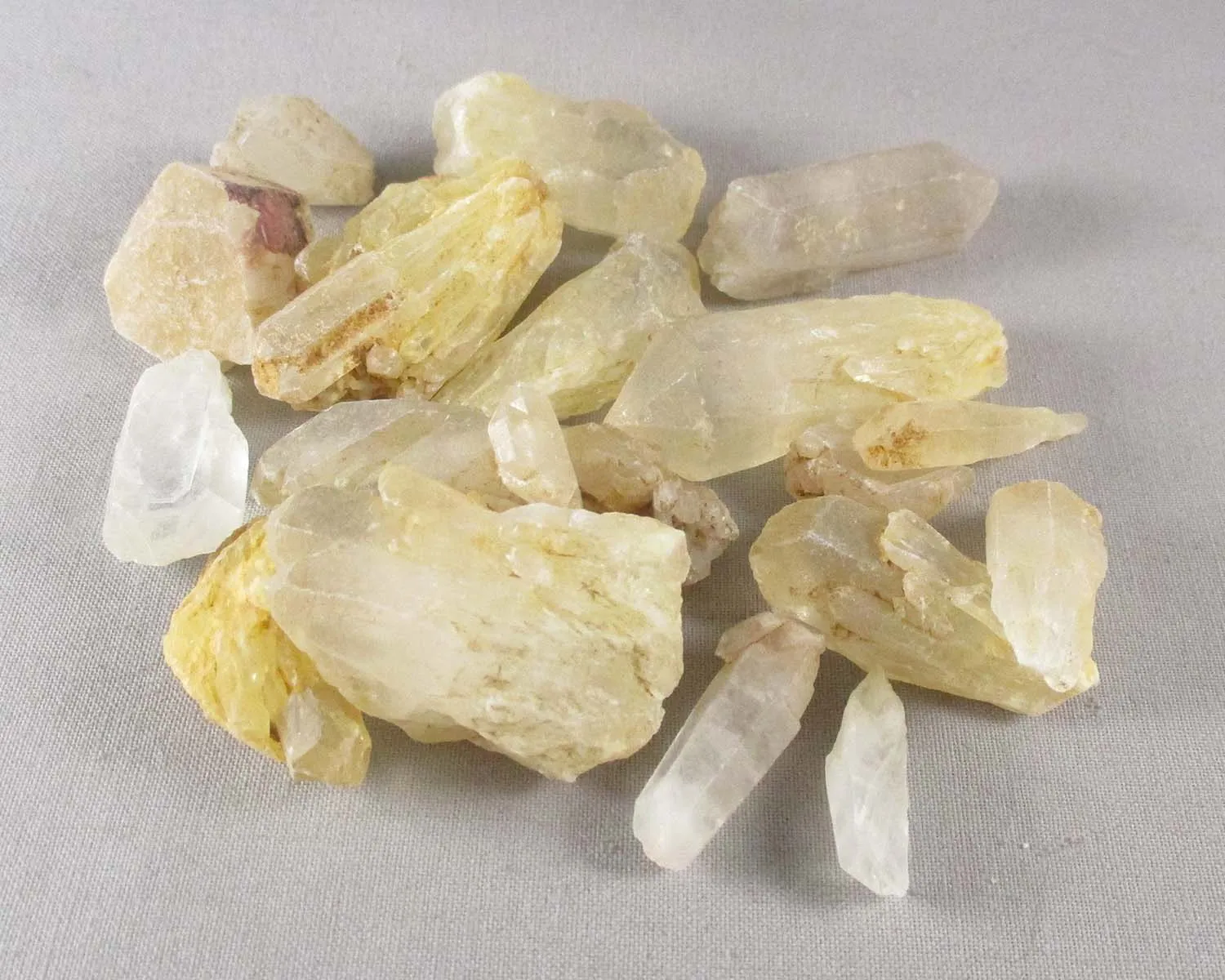 35% OFF!  Tangerine Quartz Crystal Points 3pc H103**