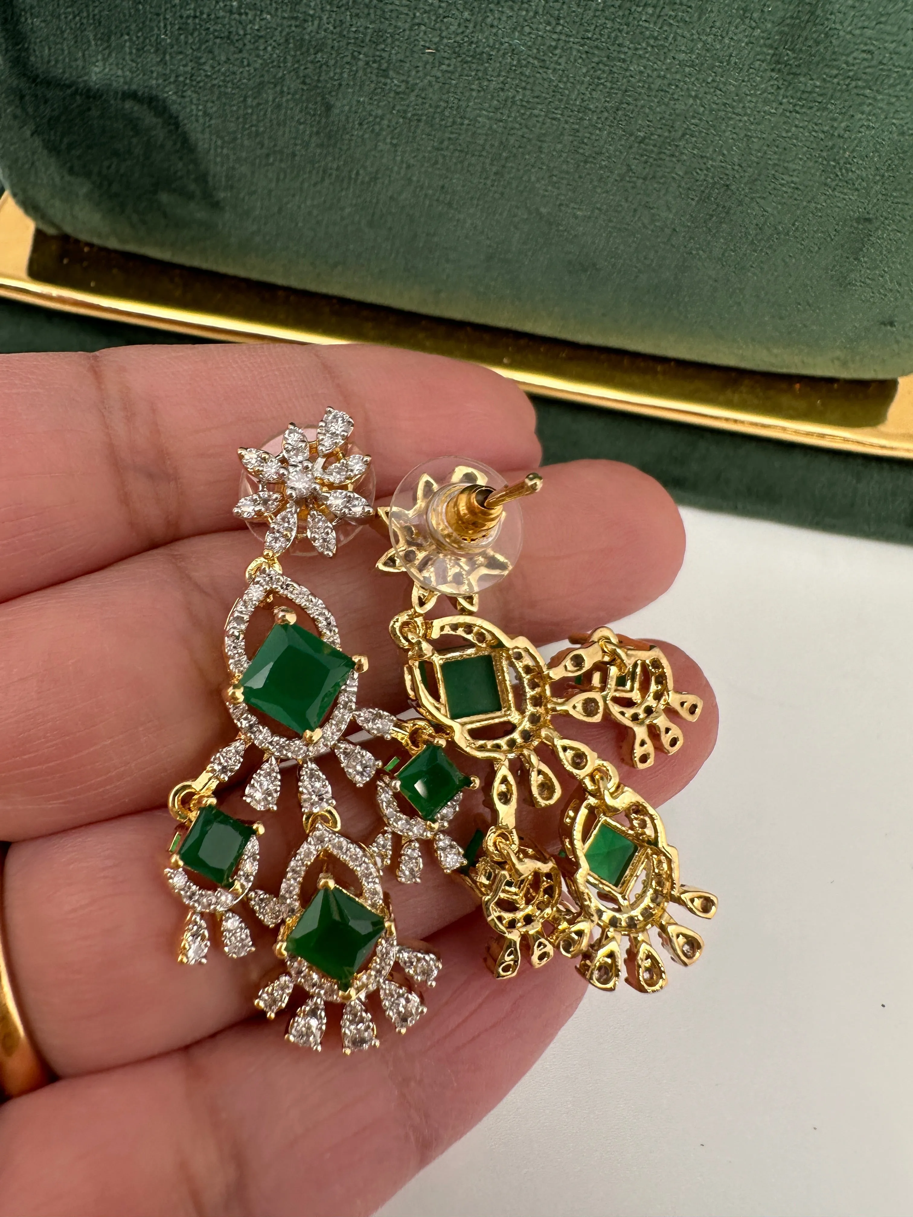 CZ Neckline Color Stone Short Necklace