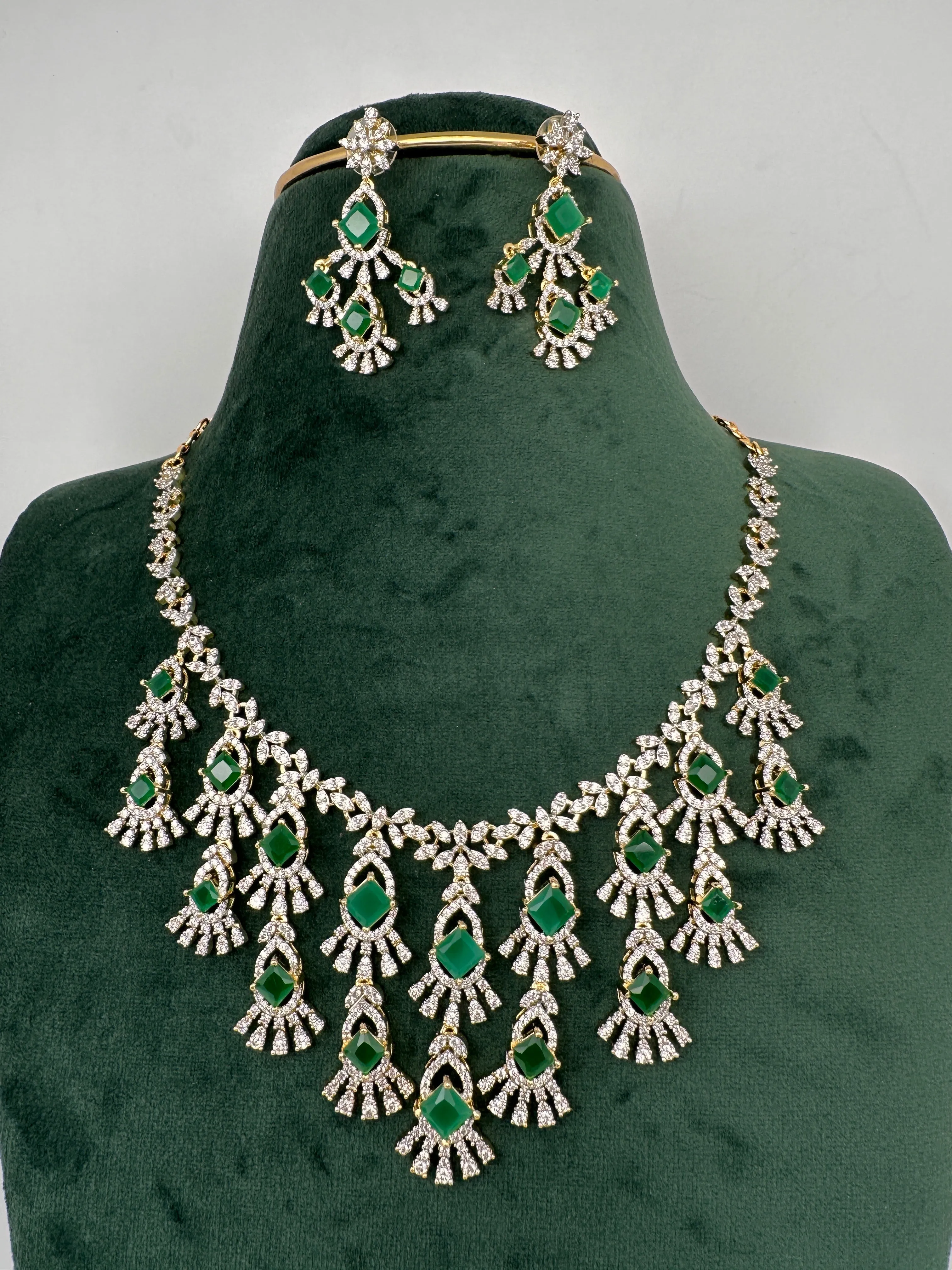 CZ Neckline Color Stone Short Necklace