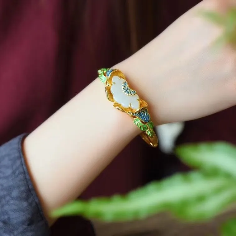 Enamel porcelain craftsmanship inlaid natural Hetian jade fan-shaped bracelet