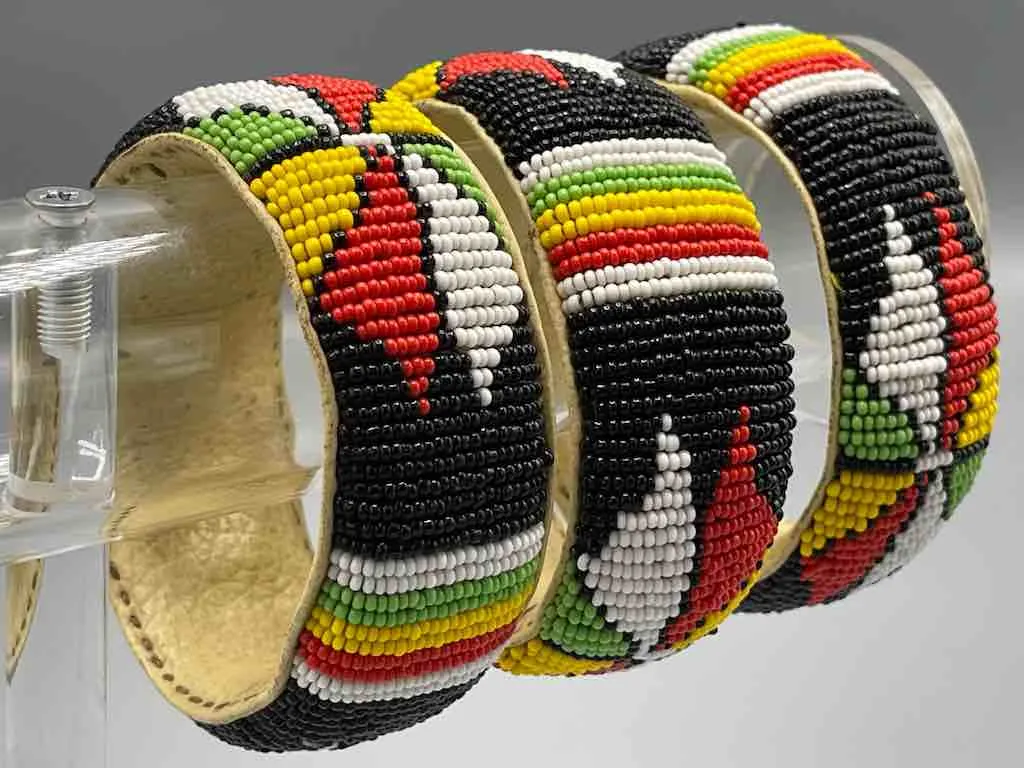 Flower Design Wide Beaded Leather Bracelet - Mali