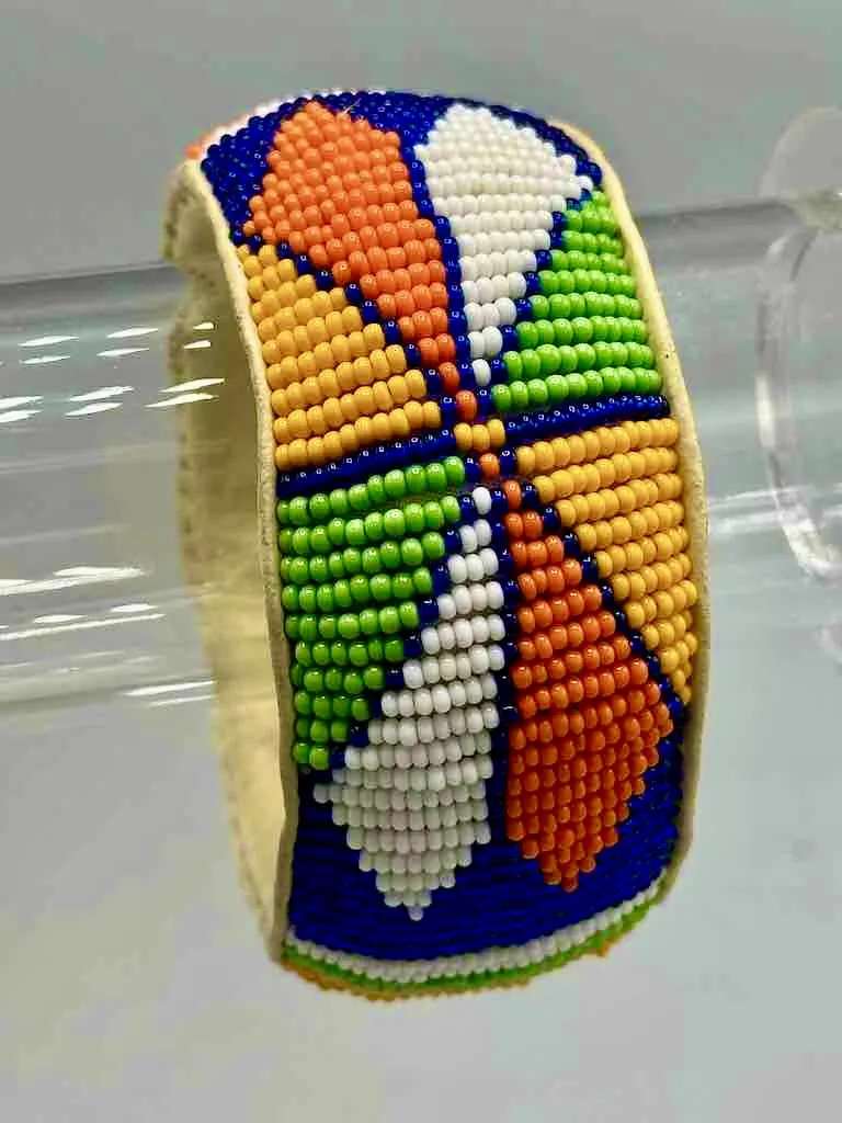 Flower Design Wide Beaded Leather Bracelet - Mali