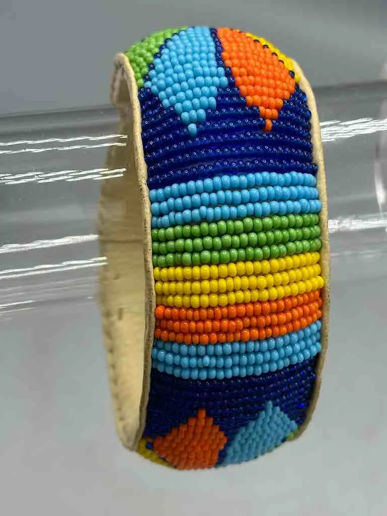 Flower Design Wide Beaded Leather Bracelet - Mali