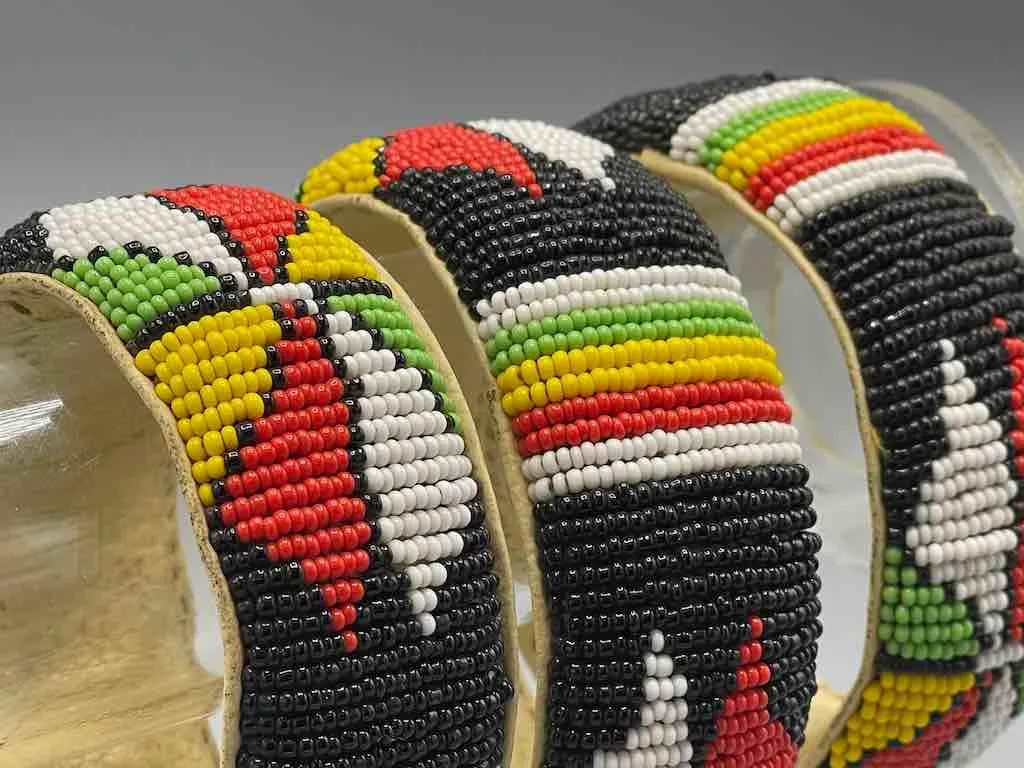 Flower Design Wide Beaded Leather Bracelet - Mali