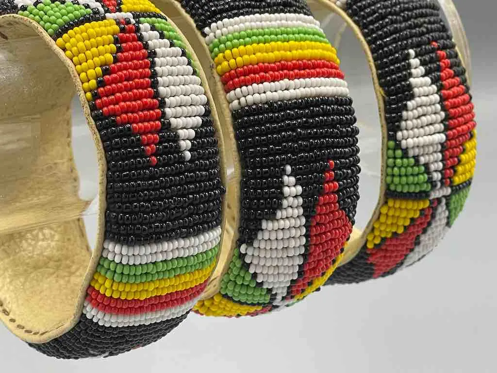 Flower Design Wide Beaded Leather Bracelet - Mali