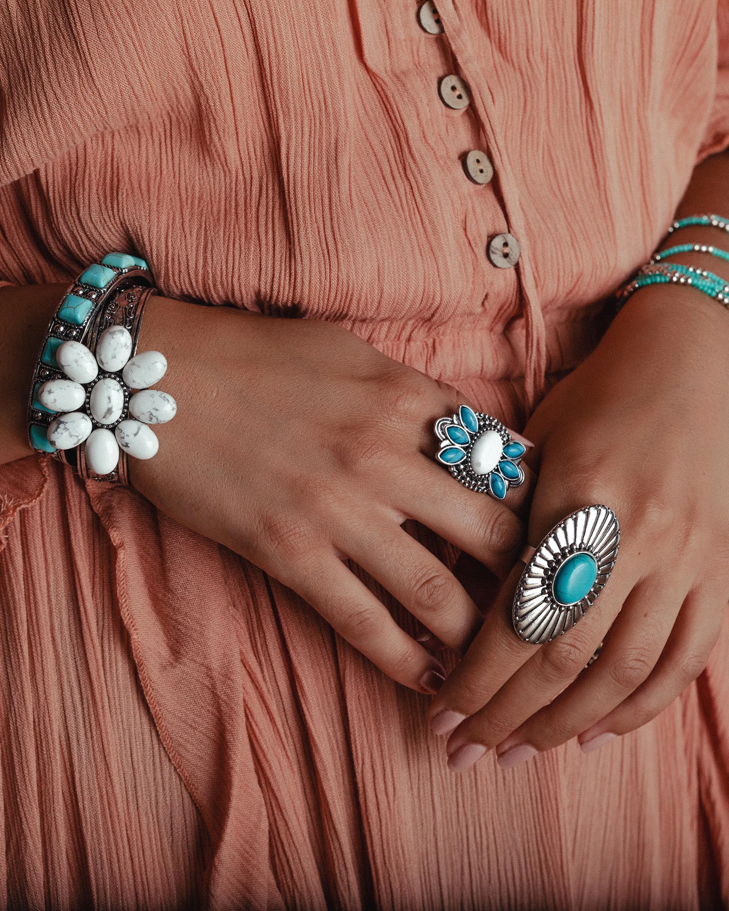 In Bloom Bracelet – White