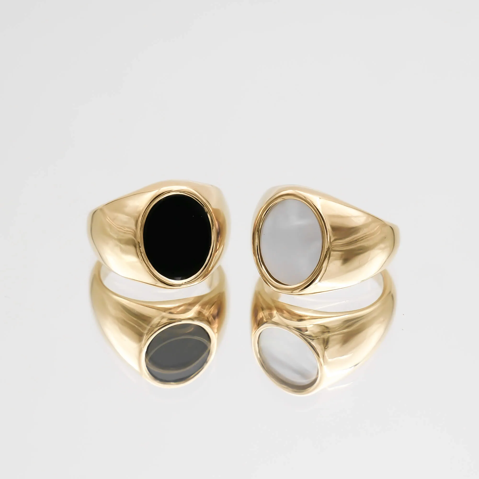 Lani Onyx Oval Signet Ring