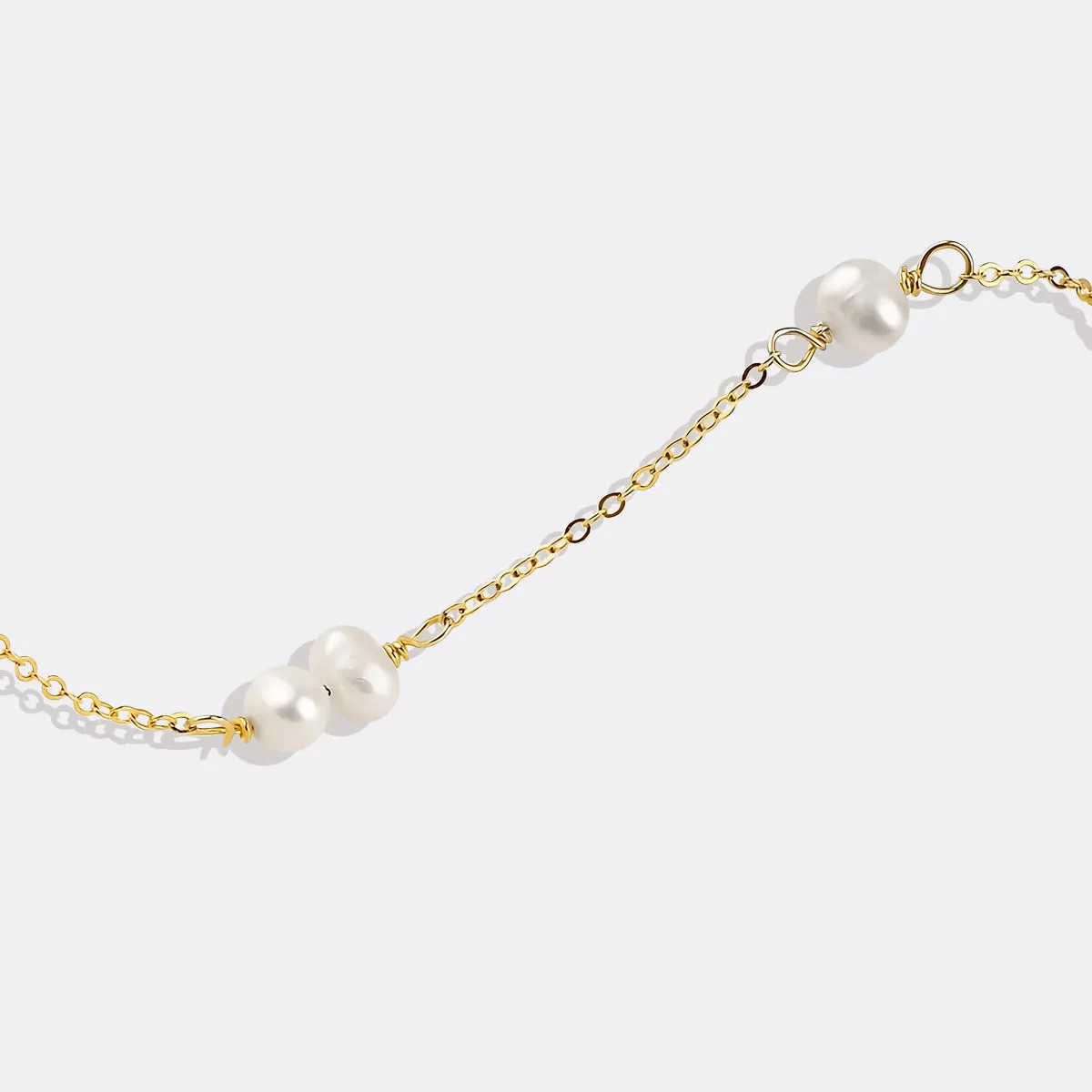 Six Pearl Bracelet