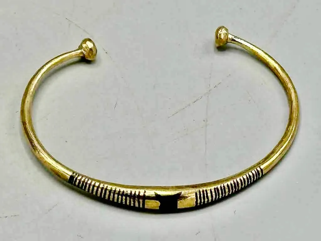 Tuareg Single Star Multiple Inlay Brass Bracelet