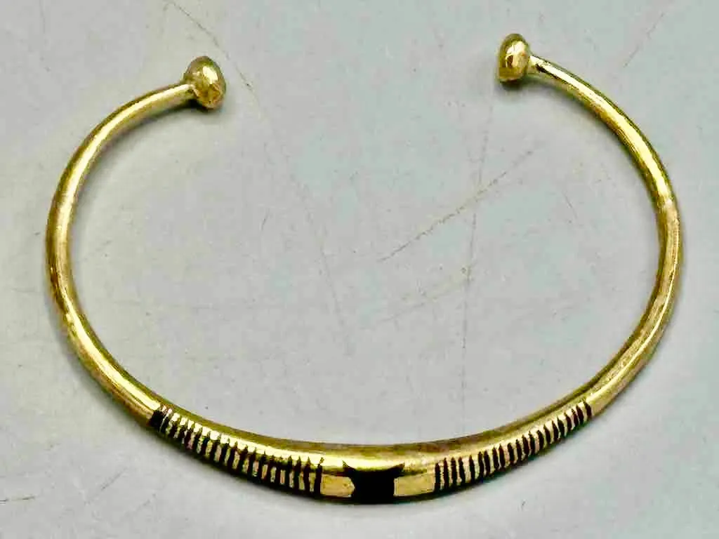 Tuareg Single Star Multiple Inlay Brass Bracelet