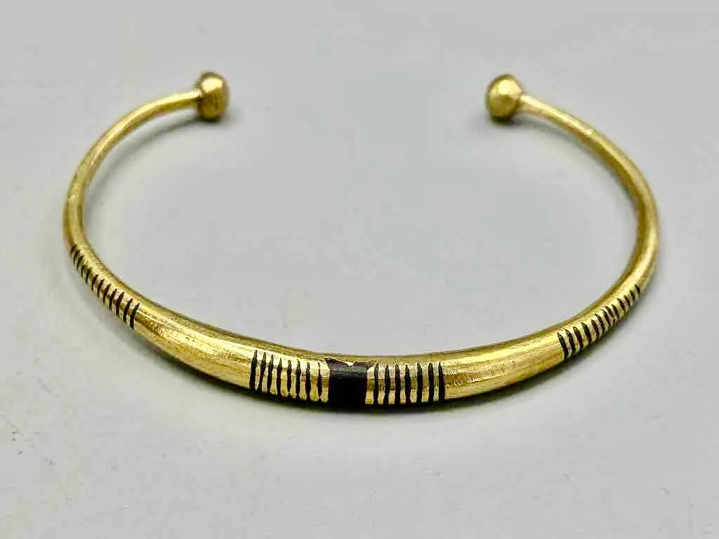 Tuareg Single Star Multiple Stripe Inlay Brass Bracelet