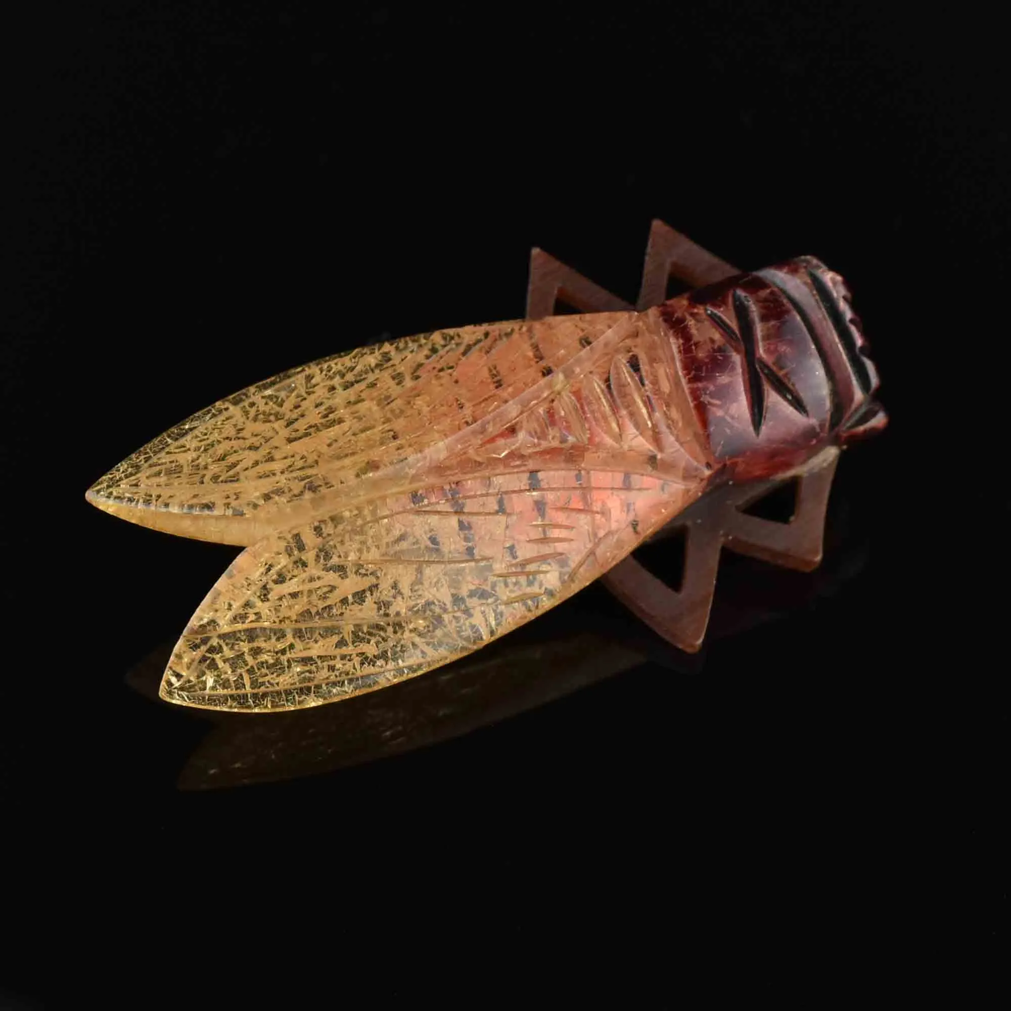 Vintage Art Deco Carved Horn Cicada Brooch